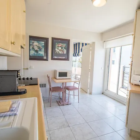 Apart Otel Croisette Prestige 2*